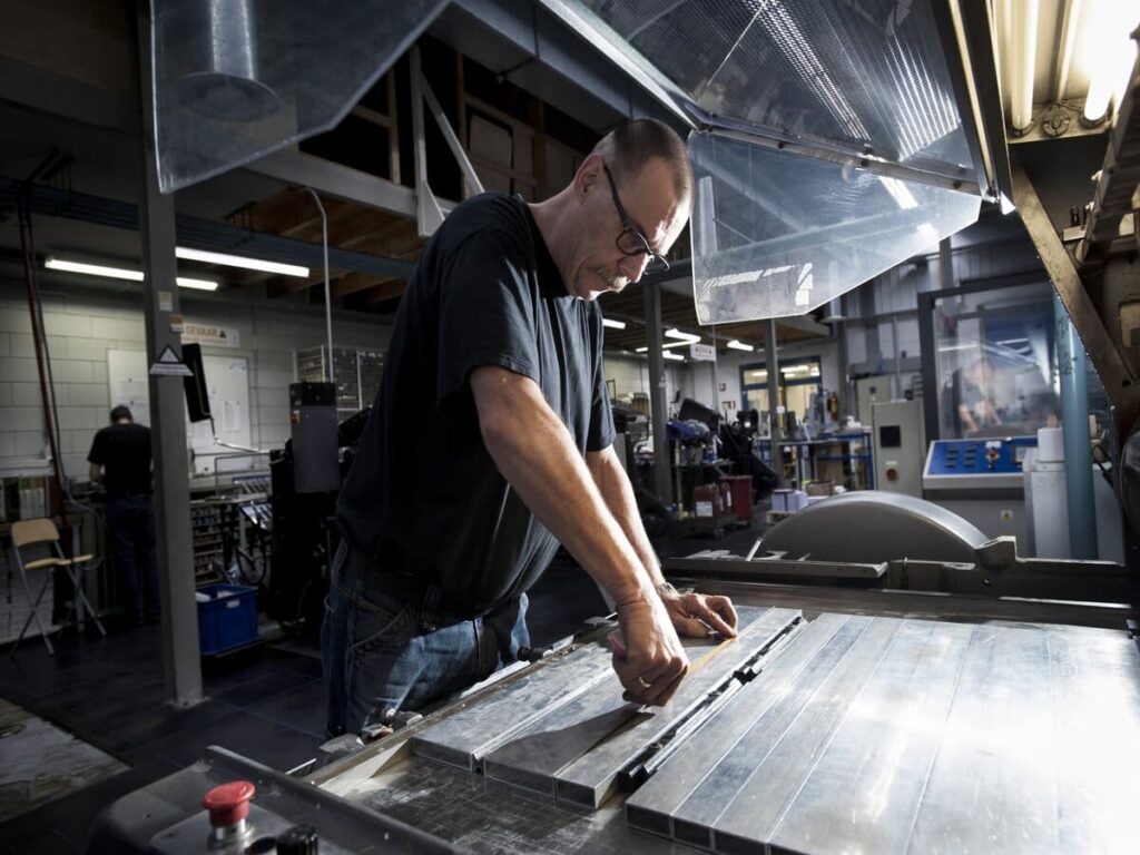 custom metal sheet fabrication